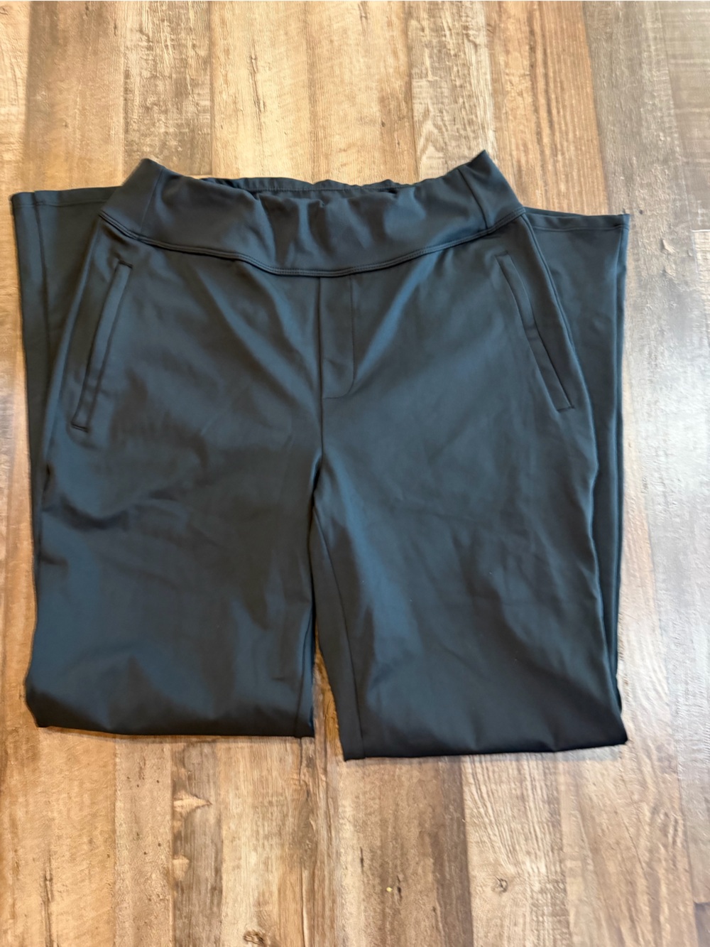 HALARA sz med Black dress Pants
